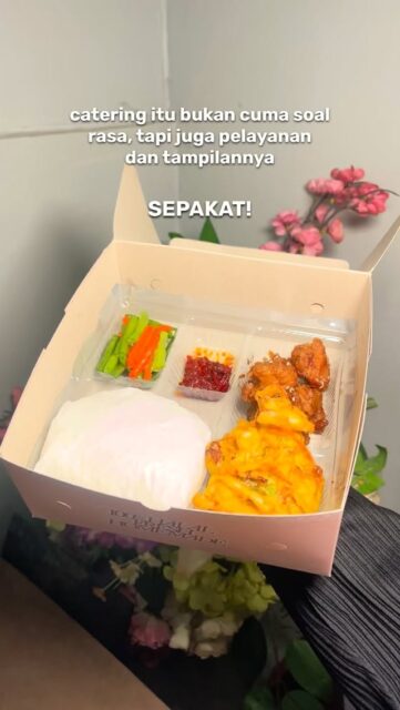 SEPAKAT! catering bukan cuma soal rasa, tapi juga pelayanan & tampilannya🤗

#cateringhalal #corporatecatering #cateringevent #cateringjakarta #dapuromaqia